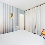 2 Bedroom In Apartment