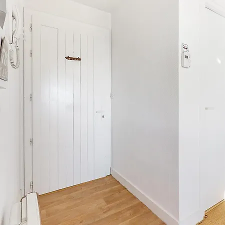 Amazing In With Kitchen *