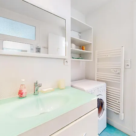 Apartment Amazing In With Kitchen *