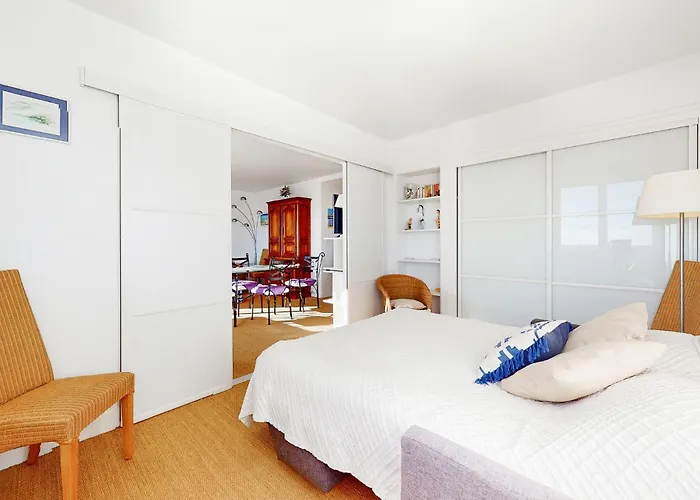 2 Bedroom Awesome In