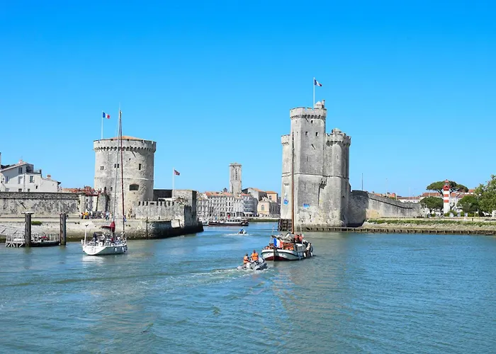 2 Bedroom Awesome In *